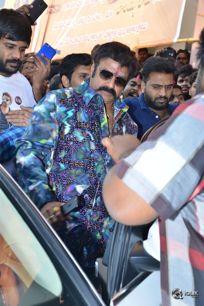 Jai-Simha-Movie-Premier-Show